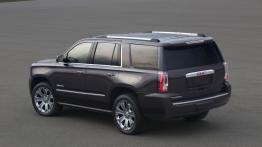 GMC Yukon Denali 2015 - widok z tyłu