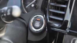 Mitsubishi Outlander III 2.2 DI-D - galeria redakcyjna - przycisk do uruchamiania silnika
