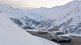 Mercedes E 350 CDI 4MATIC W212 kombi - widok z przodu