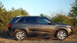 Kia Sorento II SUV 2.2 CRDi 197KM - galeria redakcyjna - prawy bok
