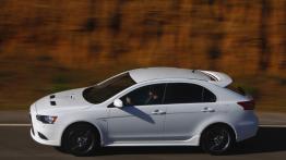 Mitsubishi Lancer Ralliart Sportback - lewy bok