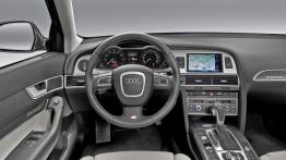 Audi S6 Sedan 2008 - kokpit
