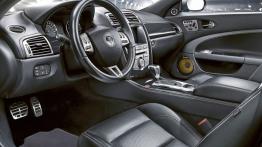 Jaguar XKR-S - pełny panel przedni