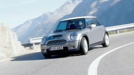 Mini Cooper S 2002 - widok z przodu