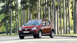 Dacia Sandero Stepway - widok z przodu