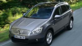 Nissan Qashqai + 2 2009 - widok z przodu