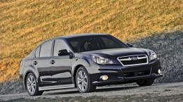 Subaru Legacy 2013 - prawy bok