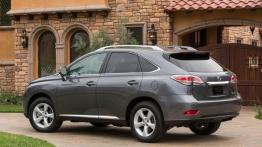 Lexus RX 350 Facelifting - widok z tyłu