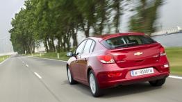 Chevrolet Cruze hatchback 2.0D - widok z tyłu
