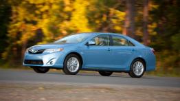 Toyota Camry Hybrid 2012 - lewy bok