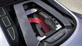 Audi R8 V12 TDI - silnik z tyłu