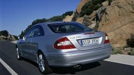 Mercedes Klasa CLK Coupe - widok z tyłu