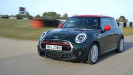 Mini John Cooper Works 2015 - widok z przodu