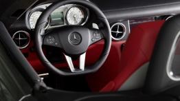 Mercedes SLS AMG Roadster 2012 - kokpit