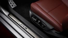 Lexus GS IV 450h F-Sport (2012) - listwa progowa