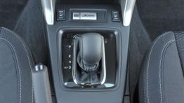 Subaru Forester IV - wersja europejska - dźwignia zmiany biegów