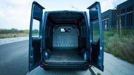 Renault Master Furgon L3H2 2.3 dCi 165 - sumienny pracownik