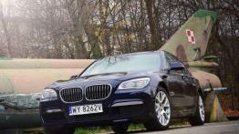 BMW 750d xDrive 381 KM - czego chcieć więcej?