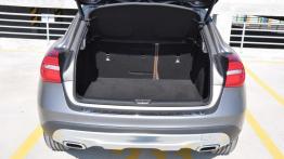 Mercedes GLA 250 4Matic Urban - Do miasta