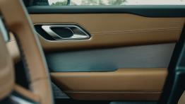 Range Rover Velar 3.0 SD6 275 KM - galeria redakcyjna - widok ogólny wn?trza z przodu