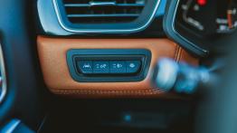 Renault Captur 1.3 TCe 130 KM - galeria redakcyjna - pe?ny panel przedni