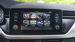 Skoda Scala 1.0 TSI 115 KM - galeria redakcyjna - inny element panelu przedniego