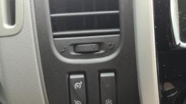 Renault Trafic 1.6 sCi 120 KM - galeria redakcyjna - inny element panelu przedniego