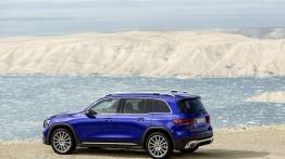 Mercedes GLB - lewy bok