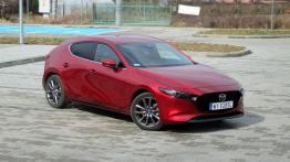 Mazda 3 2.0 Skyactiv-G 122 KM - galeria redakcyjna - prawy bok