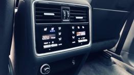 Porsche Cayenne Turbo 4.0 550 KM - galeria redakcyjna - nawiew z ty?u