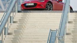 Mazda MX-5 IV Soul Red (2015) - widok z przodu