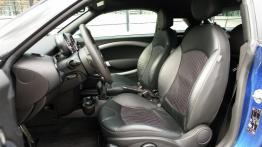 Mini Coupe Coupe 1.6 184KM - galeria redakcyjna - widok ogólny wnętrza z przodu