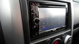 Suzuki Grand Vitara II SUV 5d Facelifting 2012 2.4 VVT 169KM - galeria redakcyjna - radio/cd/panel l