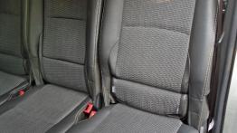 Toyota Verso Facelifting 2.0 D-4D 124KM - galeria redakcyjna (3) - tylna kanapa