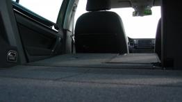 Volkswagen Golf VII Sportsvan - galeria redakcyjna - tylna kanapa złożona, widok z bagażnika