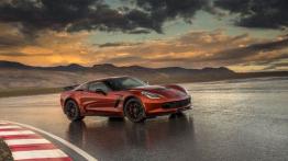 Chevrolet Corvette C7 Z06 Coupe (2015) - prawy bok
