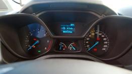 Ford Tourneo Connect - galeria redakcyjna - zestaw wskaźników