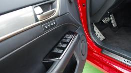 Lexus GS IV 250 209KM - galeria redakcyjna (2) - sterowanie w drzwiach
