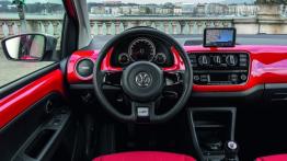 Volkswagen cross up! (2013) - kokpit