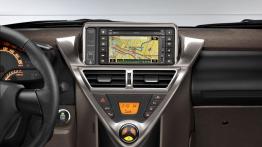 Toyota iQ - konsola środkowa