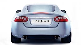 Jaguar XK Coupe - widok z tyłu