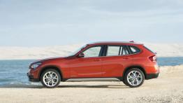 BMW X1 Facelifting - lewy bok