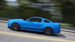 Ford Mustang Shelby GT500 Coupe 2013 - lewy bok