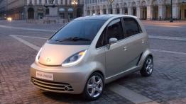 TATA Nano - widok z przodu