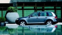 Volkswagen Touareg - lewy bok