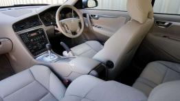Volvo V70 - widok ogólny wnętrza z przodu
