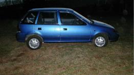 Suzuki Swift - prawy bok