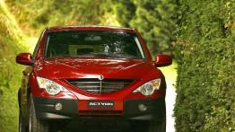 Ssangyong Actyon 2007 - widok z przodu