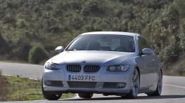 BMW Seria 3 E92 Coupe - widok z przodu