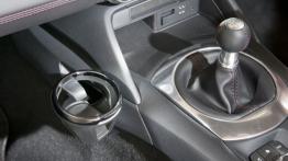 Mazda MX-5 IV (2015) - uchwyt na kubek